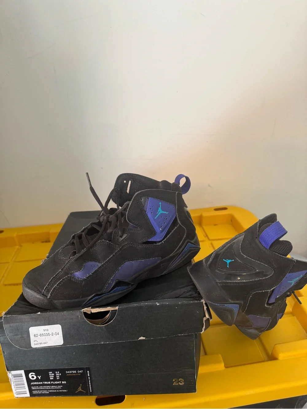 Jordan Kids Black & Purple High-Top Sneakers